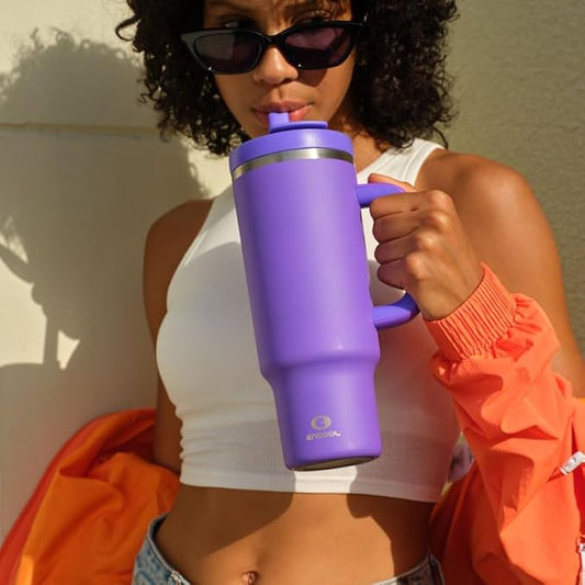 32 oz Tumbler with Handle and Straw: Stainless Steel Insulated Tumbler Keeps Cold for 24 Hours, Leakproof Travel Cup Fits in Cup Holder and BPA-Free, Violet