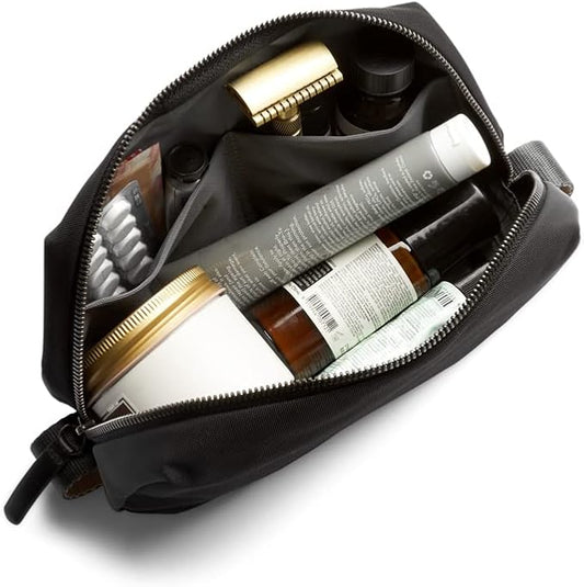 Bellroy Toiletry Kit (Unisex Toiletry Bag, Zipper Closure, Water-Resistant Lining, Toothbrush Sleeve with Magnetic Closure, Internal Mesh Pocket Organization) -Bronze