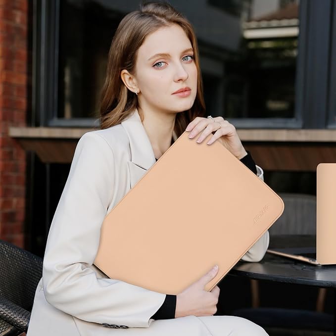 MOSISO Laptop Case 13.3 inch, 13-13.3 inch Laptop Sleeve Bag Compatible with MacBook Air/Pro 13 / Pro 14, HP Dell ASUS Lenovo Notebook, Neoprene Computer Sleeve Bag with Small Case, Peach Fuzz