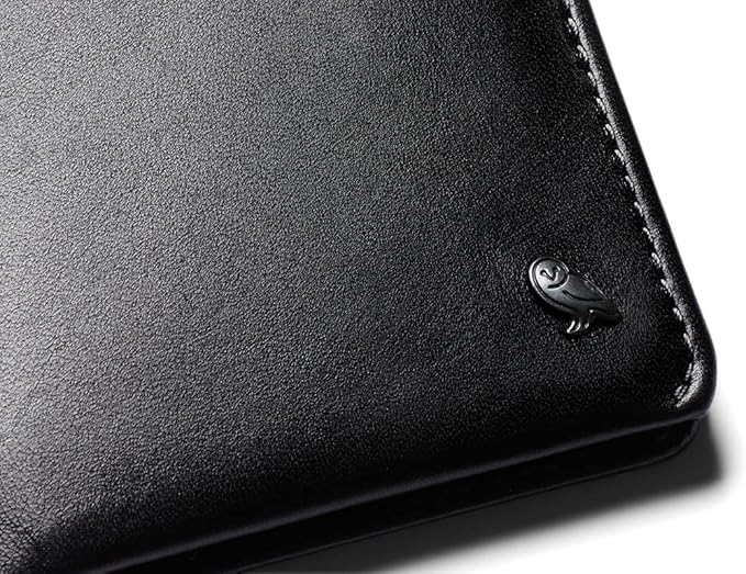 Bellroy Coin Wallet (Slim Coin Wallet, Bifold Leather Design, Holds 4-8 Cards, Magnetic Closure Coin Pouch)