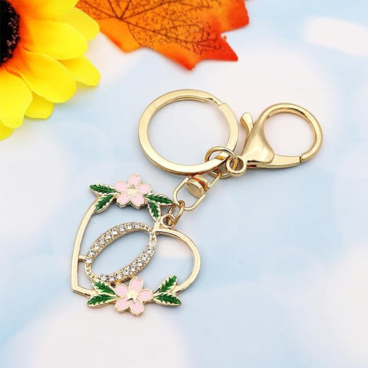 Elechobby Heart Shape Letter Keychain - Cute Accessory for Women,Sister,Mom,Bestie, Handbag Backpack Charm,Car Keyring