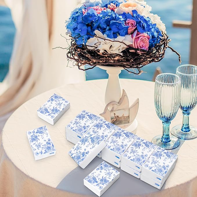 50 Bulk Blue Floral Tissue Packs Vintage Flower Mini Travel Size Facial Tissues Chinoiserie Flower Portable Pocket Tissue for Wedding Party Supplies