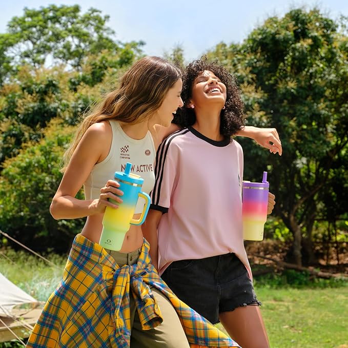 32 oz Tumbler with Handle and Straw: Stainless Steel Insulated Tumbler Keeps Cold for 24 Hours, Leakproof Travel Cup Fits in Cup Holder and BPA-Free, Peach Dream