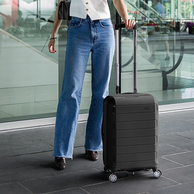 Traveler's Choice Pagosa Indestructible Hardshell Expandable Spinner Luggage, Black, 30-Inch Large