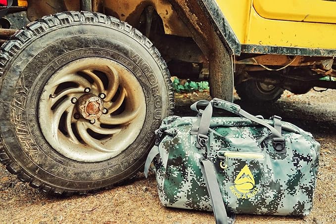 Skog Å Kust Duffelsak Heavy Duty Waterproof Duffel - Gear Bag for Sports, Travel, & More - 60L Yellow