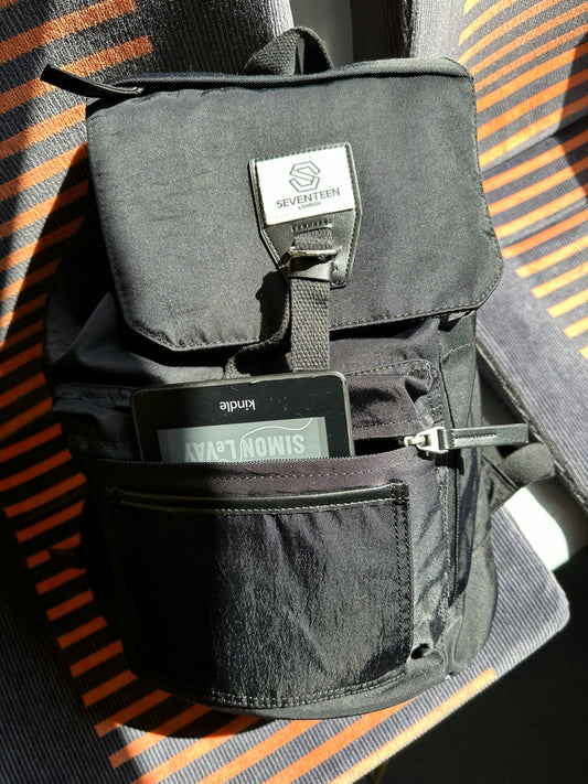 Stay Organized on the Go: Everyday Packing Hacks for Urban Professionals