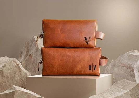 Genuine Leather Toiletry Bag, Groomsmen & Christmas Gift, Gift For Men, Mens Gifts, Personalized Dopp Kit, Graduation, Fathers Day, Anniversary, Wedding, Travel Toiletry