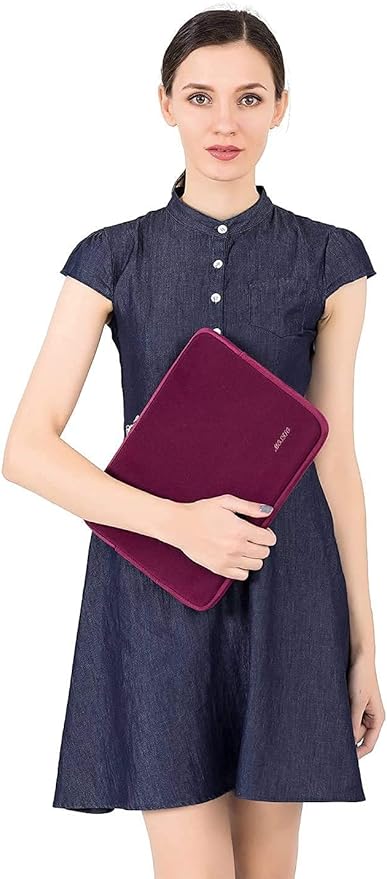 MOSISO Laptop Case 15 inch, 15 inch Laptop Sleeve Bag Compatible with MacBook Air 15 M4 A3241 M3 A3114 M2 A2941 2025 2024 2023, Dell XPS 15, Neoprene Computer Sleeve Bag with Small Case, Wine Red