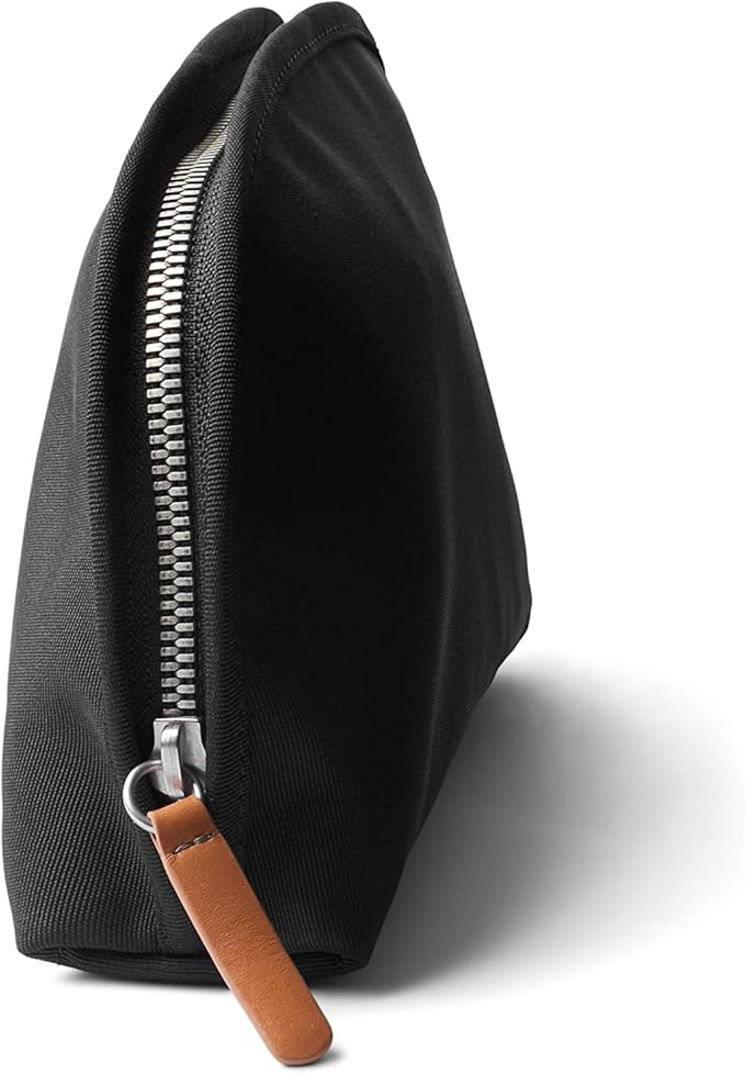Bellroy Classic Pouch, Everyday kit, Leather and Woven Fabric (pens, Cables, Cosmetics, Personal Items)