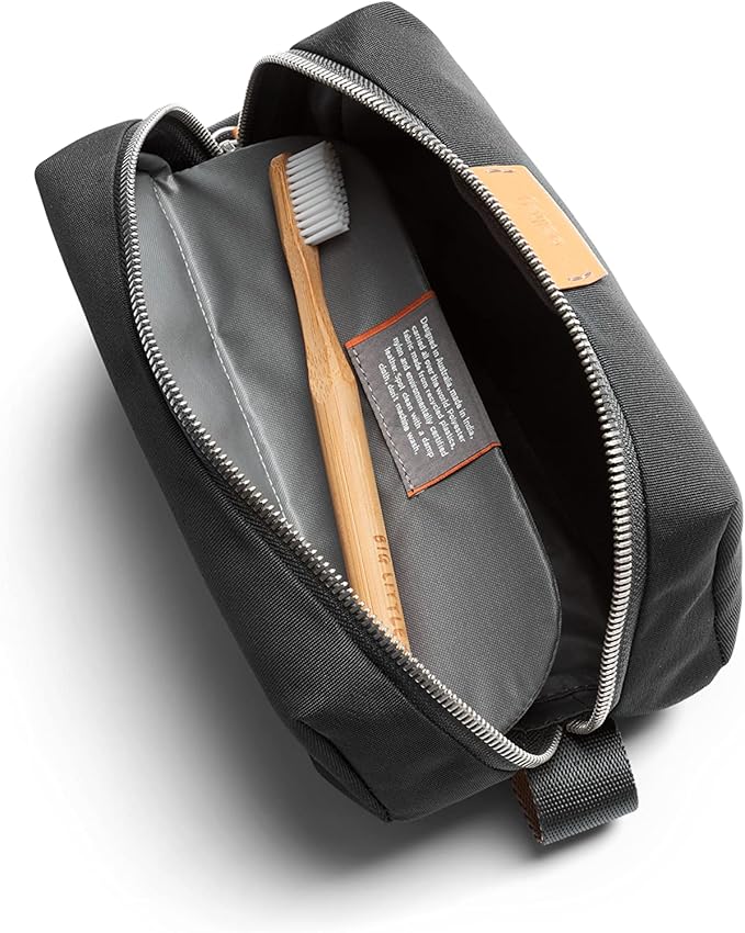 Bellroy Toiletry Kit (Unisex Toiletry Bag, Zipper Closure, Water-Resistant Lining, Toothbrush Sleeve with Magnetic Closure, Internal Mesh Pocket Organization) -Bronze