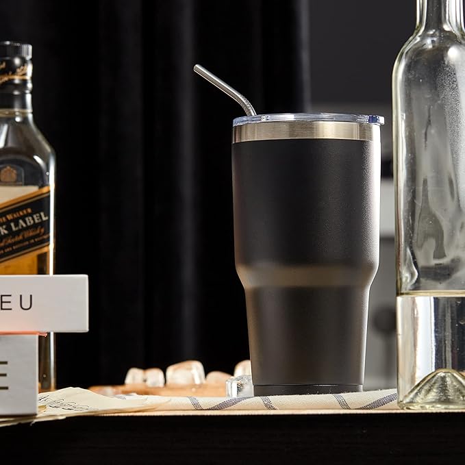 COMOOO 30oz Matte Black Tumbler Bulk Stainless Steel Insulated Tumbler with Lid Double Wall Vacuum Coffee Cup Large Travel Mug for Hot and Cold Drinks, Home, Office, School,Party (Black, 4 Pack)