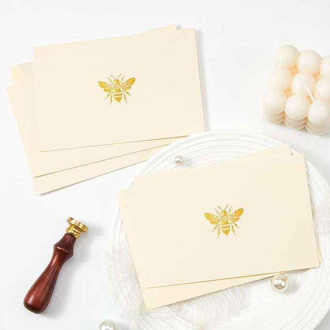 Crisky 50 Pack Blank Cards and Envelopes 4x6, Embossed Gold Foil Bee Blank Greeting Cards Bulk for Wedding, Bridal Shower, Baby Shower, Birthday Party Decoration Favors