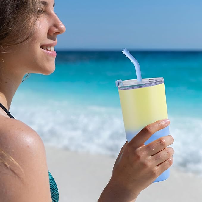 VEGOND 30 oz Insulated Stainless Steel Tumbler with lid and straw Double Wall Vacuum Travel Coffee Mug with Non-Slip Silicone Base, Sweat Proof Powder Coated Cup for Hot Cold Drinks, Blue and Green