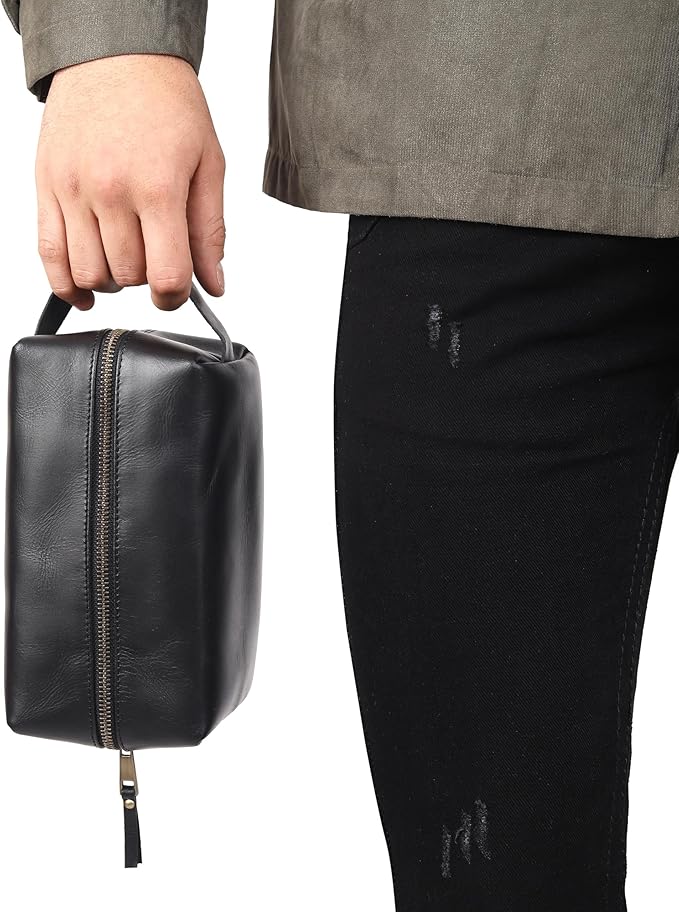 Genuine Leather Toiletry Bag, Groomsmen & Christmas Gift, Gift For Men, Mens Gifts, Personalized Dopp Kit, Graduation, Fathers Day, Anniversary, Wedding, Travel Toiletry