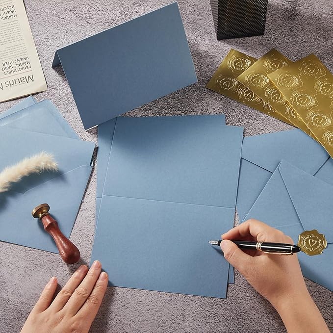50 Pack Dusty Blue A7 Envelopes with Cards 5x7 Thick Folded Cardstock and Gold Stickers for Greeting Cards, Wedding, Birthday, Invitations, Baby Showers (Dusty Blue, 5x7)
