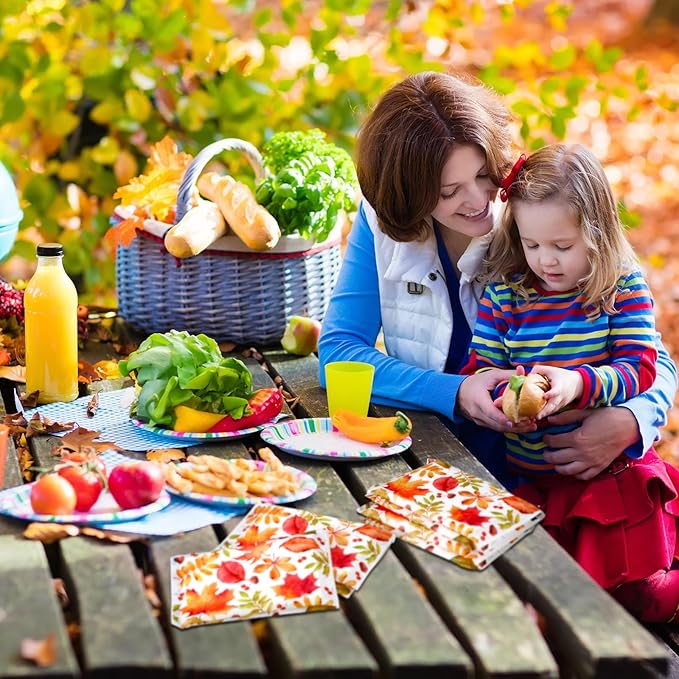 PerKoop 100 Packs Travel Size Tissues Disposable Pocket Facial Tissues Bulk for Travel Wedding Guest School Wallet Purse Home Supplies, 1000 Sheets 3 Ply(Fall Leaf)