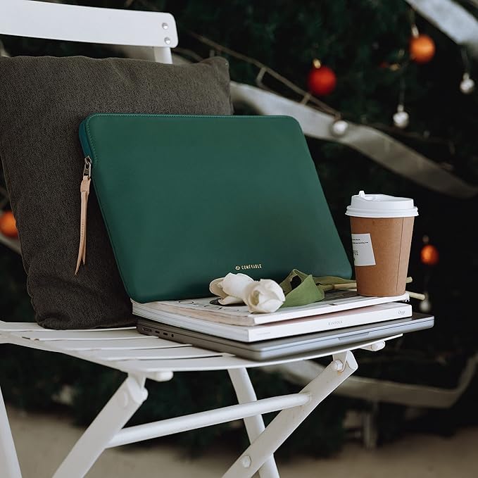 Comfyable Leather Laptop Sleeve Compatible with 16 Inch MacBook Pro M4 2024 & 15 Inch MacBook Air M4 M3 M2 2025, Green