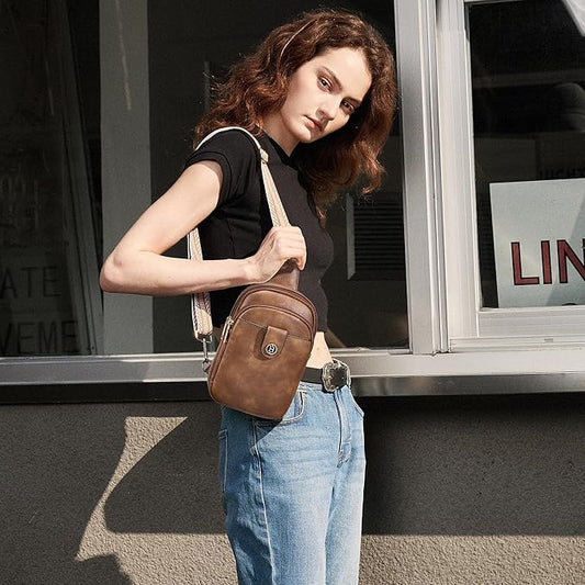 BOSTANTEN Small Sling Bag Crossbody Bags for Women Trendy Crossbody Purse Leather Chest Bag