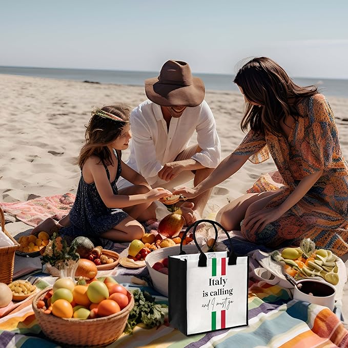 ONDTOM Travel Gifts Bag, Scotland Lover Gifts, Simple Modern Beach Bag, Birthday Christmas Retirement Gifts for Women